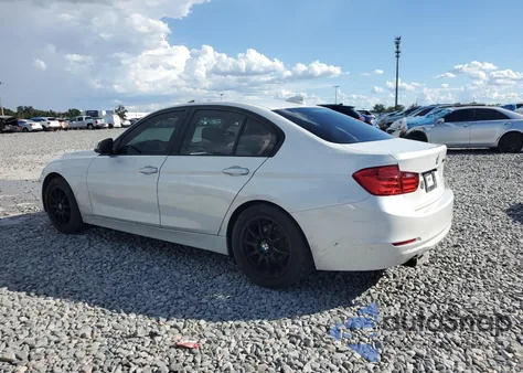 2015 BMW 320 I из США, поврежденный, VIN WBA3B1G54FNT03192
